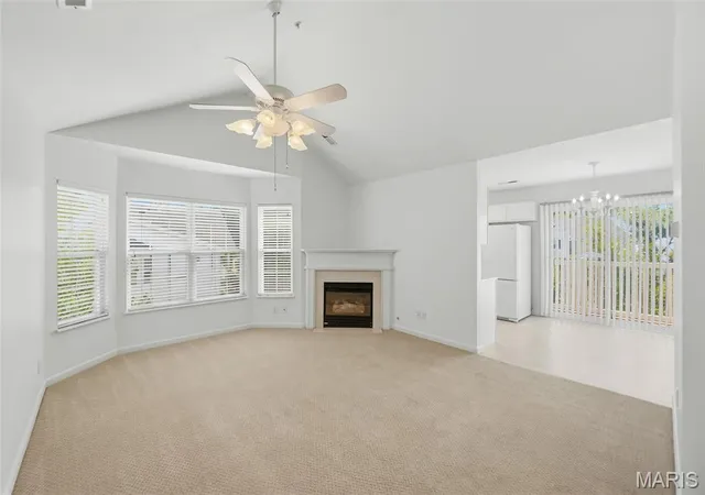 3rd image of 410 Benton Dr, St. Peters, MO 63376