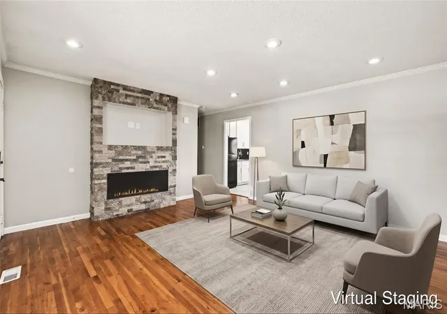 Photo 2 of Single family home for sale at 2535 Black Pine Ct, Florissant, MO 63031 | MLS# MIS26041192 | Listing updated on 2026-10-05
