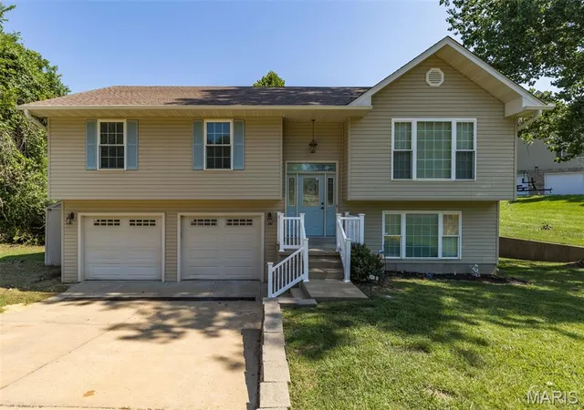 1st image of 1705 Rue Marseilles, Bonne Terre, MO 63628 | MLS# MIS26041200