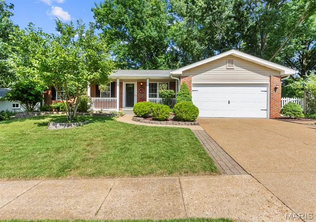 Homes for sale in St Louis, MO | 7042 Yellow Jacket Pl, St Louis, MO 63129 | MLS# MIS26041205