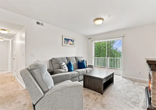 Photo 3 of Condo for sale at 3605 Tracey Rich Rd #2A, Saint Louis, MO 63125 | MLS# MIS26041245 | Listing updated on 2026-10-15