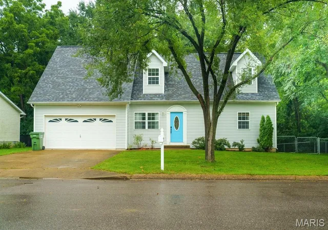 1st image of 1121 Sycamore Dr, Rolla, MO 65401 | MLS# MIS26041248