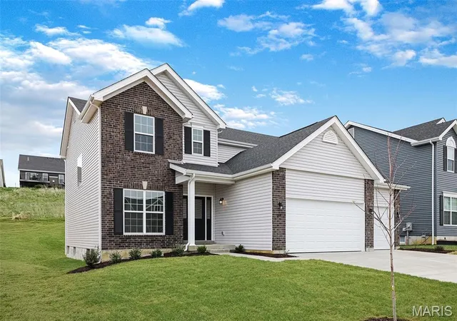 Homes for sale in Lake Saint Louis, MO | 276 Osprey Ct, Lake Saint Louis, MO 63367 | MLS# MIS26041267