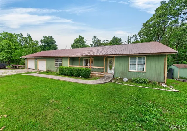 Homes for sale in Long Lane, MO | 392 State Road P, Long Lane, MO 65590 | MLS# MIS26041270