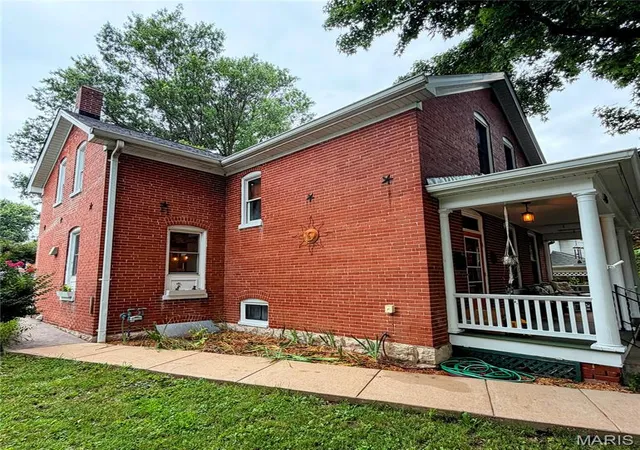 Homes for sale in Washington, MO | 305 Rand St, Washington, MO 63090 | MLS# MIS26041282