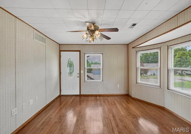 Homes for sale in Maryland Heights, MO | 110 Edgeworth Ave, Maryland Heights, MO 63043 | MLS# MIS26041292