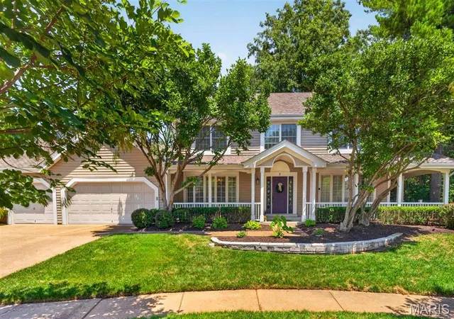 1st image of 9 Preston Ridge Ct, Chesterfield, MO 63017 | MLS# MIS26041310