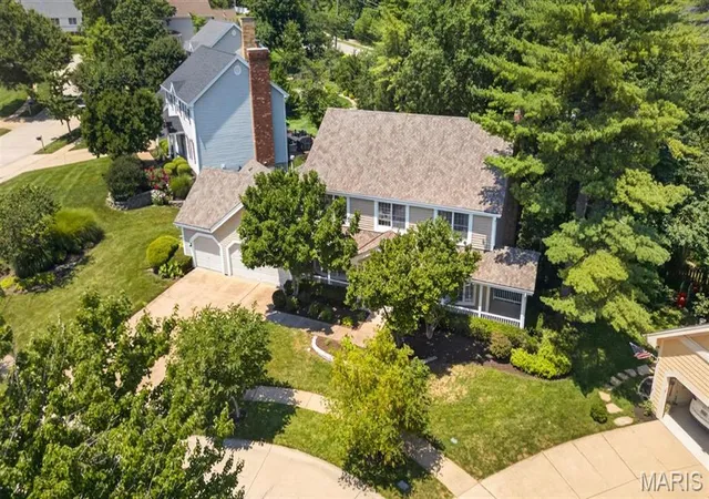 5th image of 9 Preston Ridge Ct, Chesterfield, MO 63017 | MLS# MIS26041310