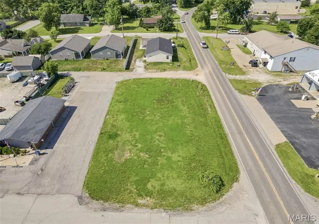 Homes for sale in Moscow Mills, MO | 160 W 3Rd St, Moscow Mills, MO 63362 | MLS# MIS26041311