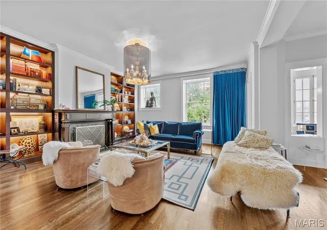 Photo 4 of Condo for sale at 5290 Waterman #2E, Saint Louis, MO 63108 | MLS# MIS26041312 | Listing updated on 2026-06-29