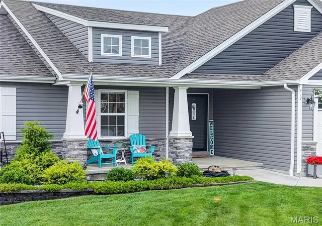 4th image of 412 Abilene Ct, Moscow Mills, MO 63362 | MLS# MIS26041337