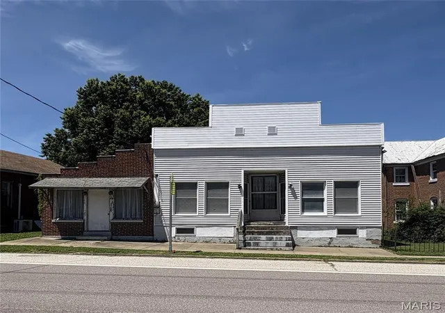 Homes for sale in Rosebud, MO | 219 Hwy 50, Rosebud, MO 63091 | MLS# MIS26041346