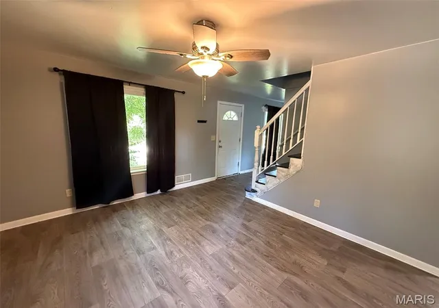 Photo 3 of Single Family Residence at 3535 Saint Christopher Ln, Saint Ann, MO 63074 | MLS# MIS26041364 | | Sold on 2026-08-25