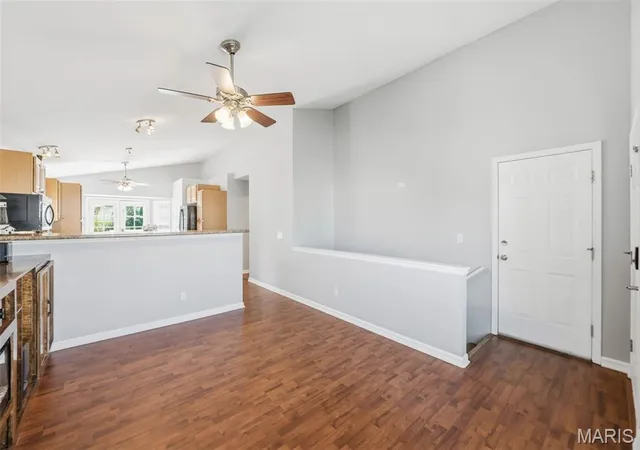4th image of 1818 Florine Ct, St Charles, MO 63303 | MLS# MIS26041380