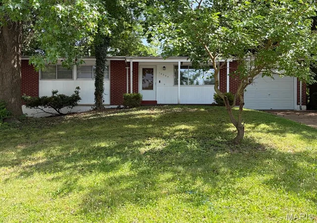 Homes for sale in Dellwood, MO | 10204 Dacey Dr, Dellwood, MO 63136 | MLS# MIS26041387