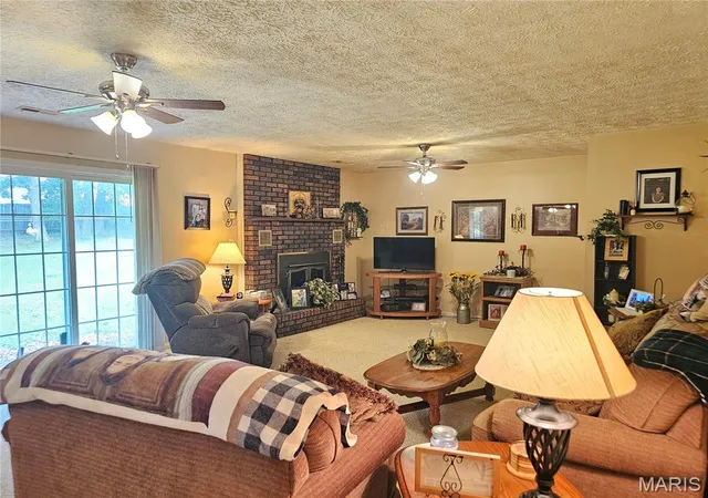 Homes for sale in Dixon, MO | 302 Angel Ln, Dixon, MO 65459 | MLS# MIS26041410