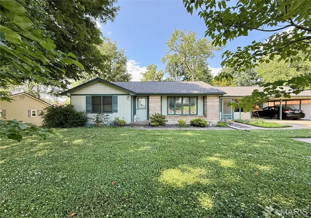 1st image of 1518 W Jackson Blvd, Jackson, MO 63755 | MLS# MIS26041411