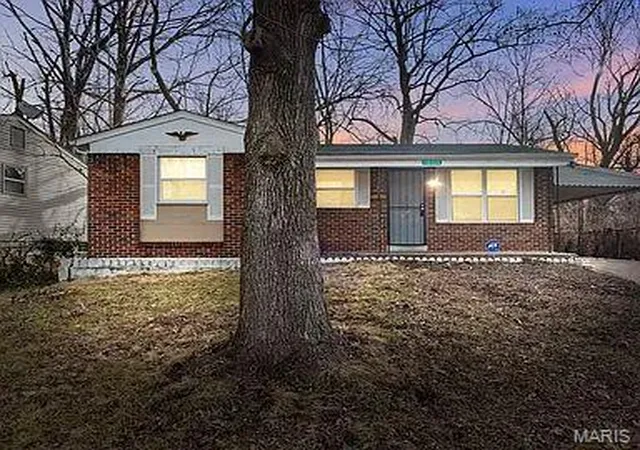 Photo 1 of Sale Pending at 10256 Lord Dr, St Louis, MO 63136 | MLS# MIS26041438 | Listing updated on 2026-10-29