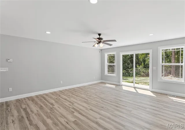 Homes for sale in Jerseyville, IL | 1006 Brianna Court, Jerseyville, IL 62052 | MLS# MIS26041439