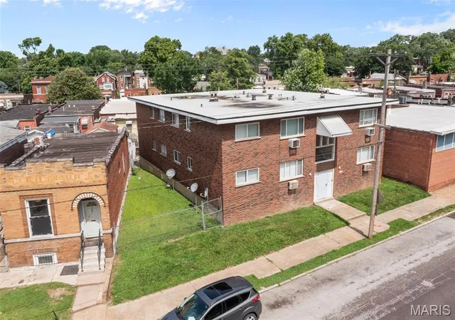 2nd image of 4615 Virginia Ave, Saint Louis, MO 63111 | MLS# MIS26041459
