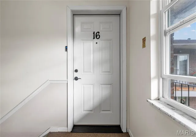 Photo 2 of Condo for sale at 6923 Colonial Woods Dr #16, St Louis, MO 63129 | MLS# MIS26041463 | Listing updated on 2026-09-21