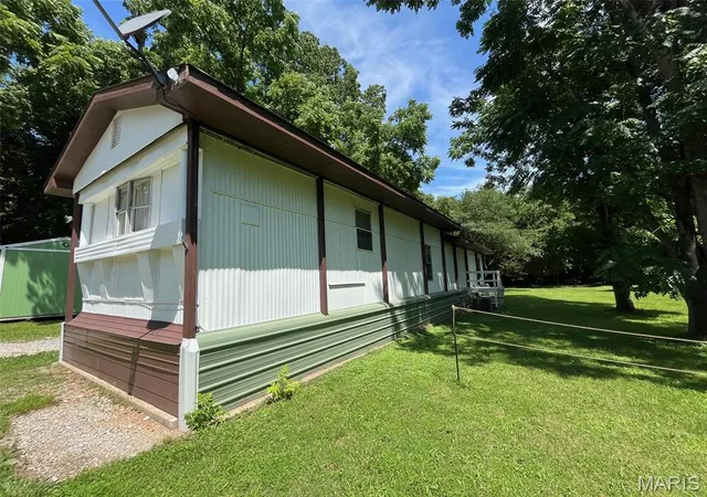 Homes for sale in House Springs, MO | 5739 Randy Dr, House Springs, MO 63051 | MLS# MIS26041465