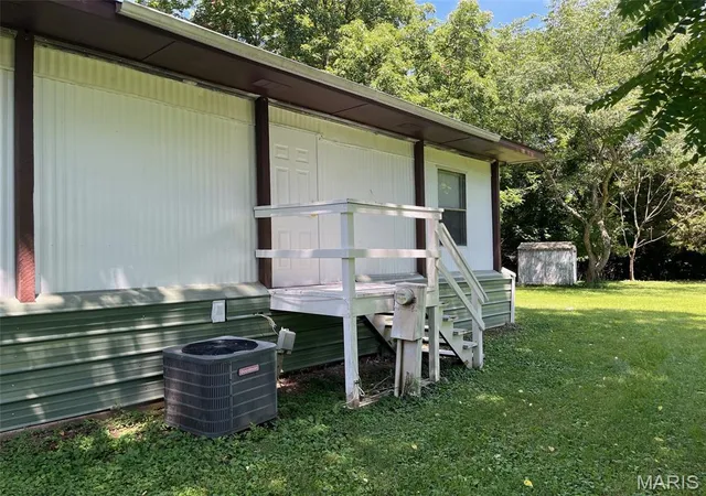Homes for sale in House Springs, MO | 5739 Randy Dr, House Springs, MO 63051 | MLS# MIS26041465
