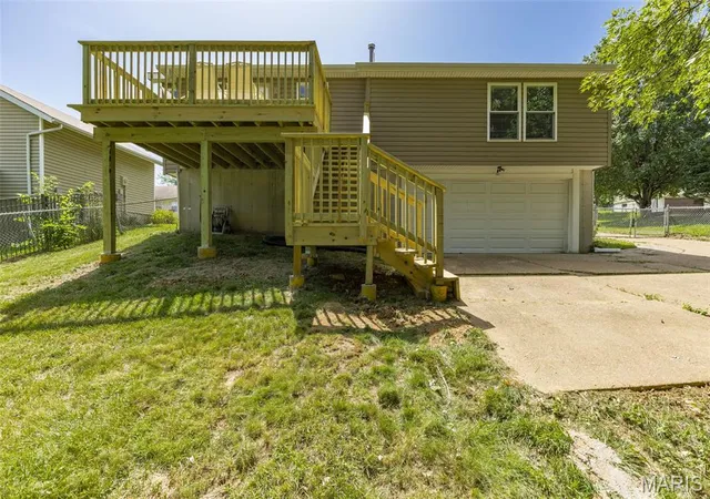 Homes for sale in Arnold, MO | 1408 Castle Mill Dr, Arnold, MO 63010 | MLS# MIS26041467