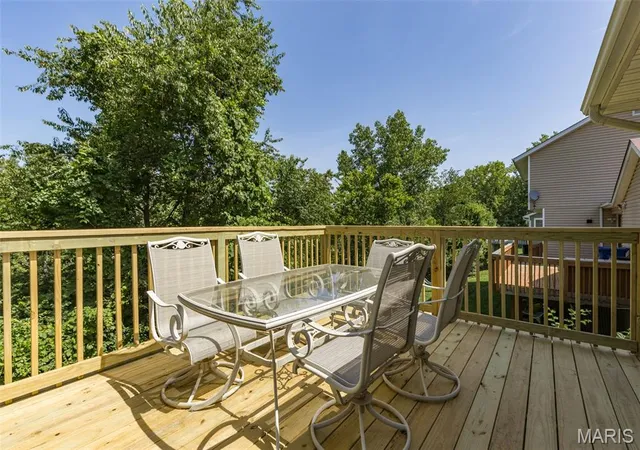 Homes for sale in Arnold, MO | 1408 Castle Mill Dr, Arnold, MO 63010 | MLS# MIS26041467