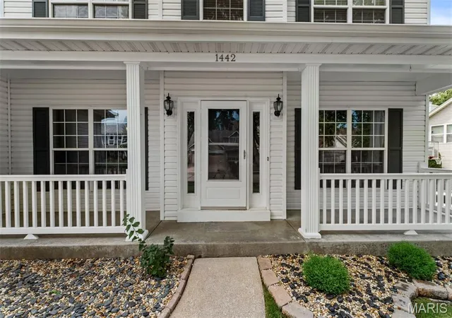Photo 3 of Single family home for sale at 1442 Norwood Hills Dr, O Fallon, MO 63366 | MLS# MIS26041470 | Listing updated on 2026-09-13