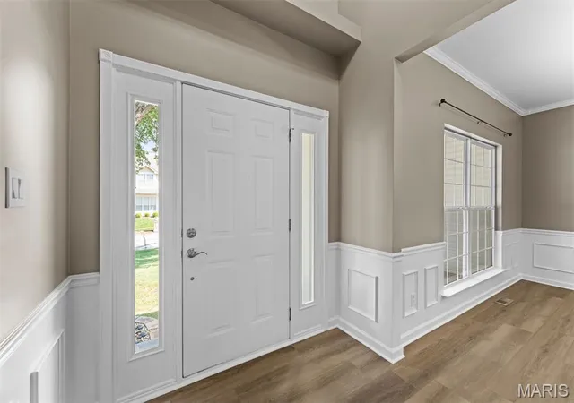 Photo 3 of Single family home for sale at 1442 Norwood Hills Dr, O Fallon, MO 63366 | MLS# MIS26041470 | Listing updated on 2026-09-13