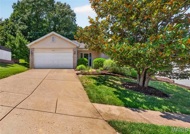 1st image of 219 Copper Mountain Dr, Fenton, MO 63026 | MLS# MIS26041491