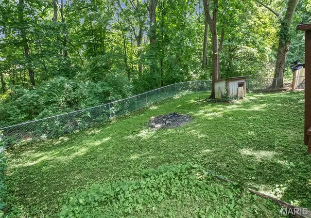 Homes for sale in Belleville, IL | 7730 Myrtlewood Dr, Belleville, IL 62223 | MLS# MIS26041493