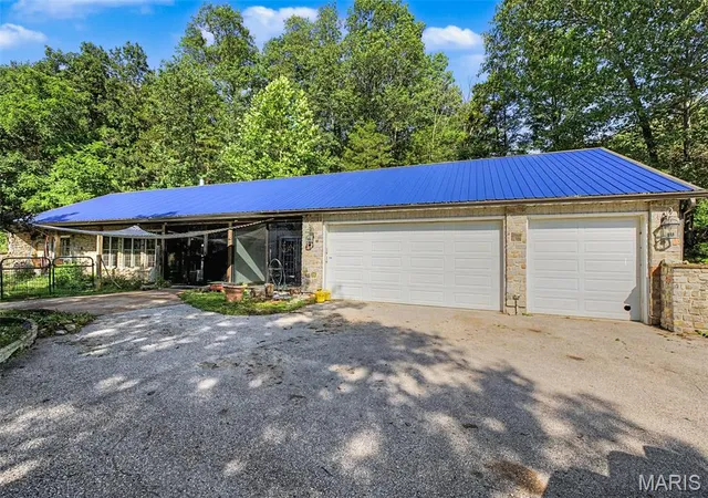 Homes for sale in Pacific, MO | 135 Wood Valley Trl, Pacific, MO 63069 | MLS# MIS26041503