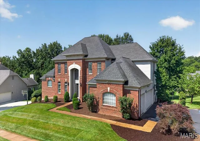 Homes for sale in Wildwood, MO | 343 Pine Bend Dr, Wildwood, MO 63005 | MLS# MIS26041518