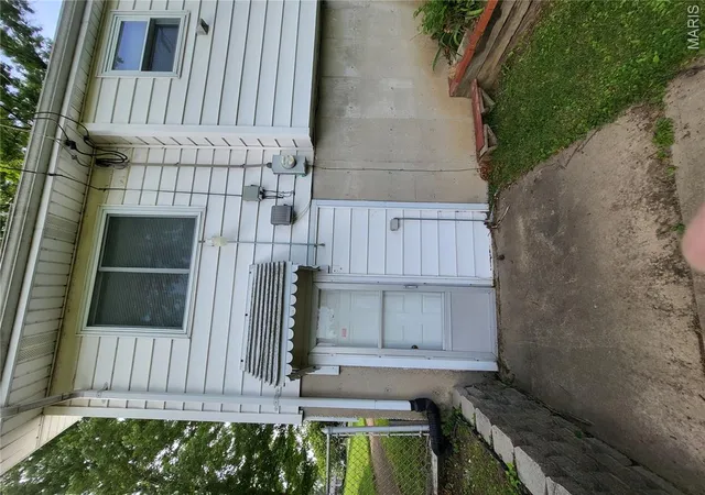 30th image of 130 Sackett Dr, Florissant, MO 63033 | MLS# MIS26041521