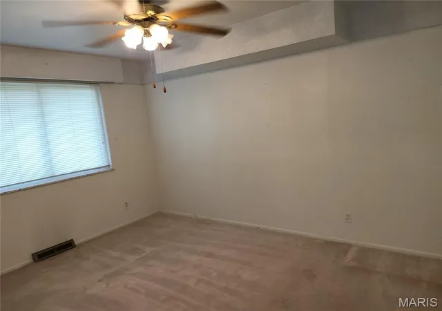 5th image of 130 Sackett Dr, Florissant, MO 63033 | MLS# MIS26041521