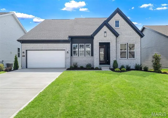 Photo 3 of Single family home for sale at 210 Kerry Downs Dr, O Fallon, MO 63368 | MLS# MIS26041549 | Listing updated on 2026-07-07