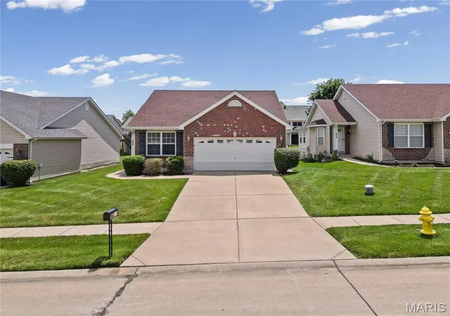 Homes for sale in Wentzville, MO | 226 Stone Run Blvd, Wentzville, MO 63385 | MLS# MIS26041562
