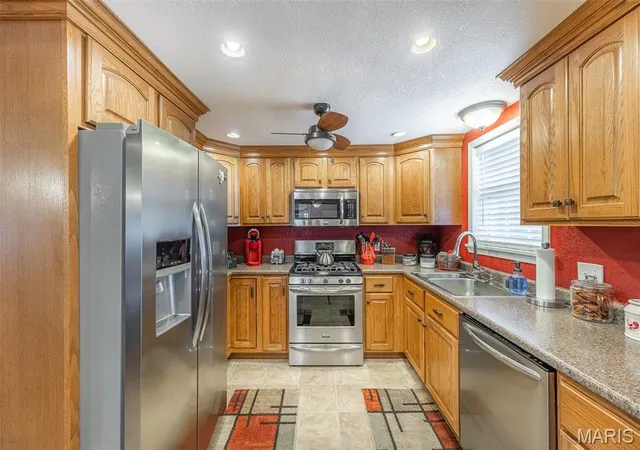 Homes for sale in Poplar Bluff, MO | 2006 Kysar Rd, Poplar Bluff, MO 63901 | MLS# MIS26041566