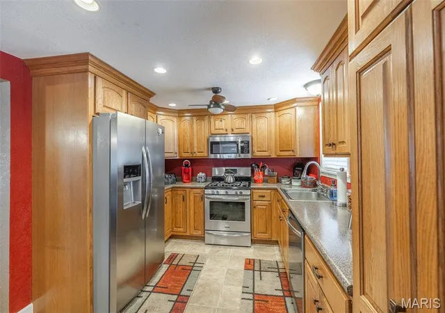 Homes for sale in Poplar Bluff, MO | 2006 Kysar Rd, Poplar Bluff, MO 63901 | MLS# MIS26041566