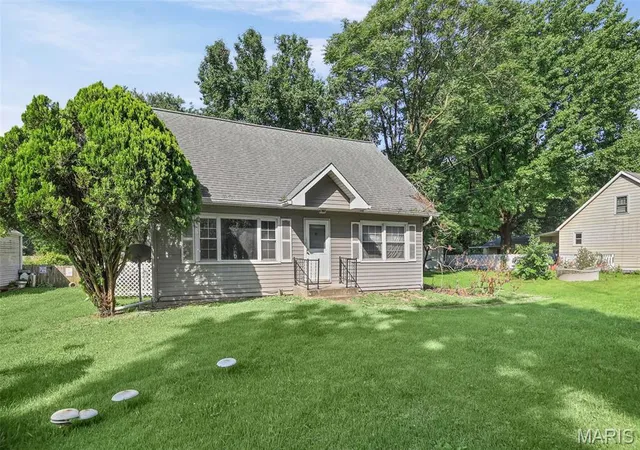 Homes for sale in Cahokia, IL | 754 Leon St, Cahokia, IL 62206 | MLS# MIS26041570