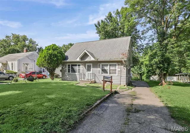 Homes for sale in Cahokia, IL | 754 Leon St, Cahokia, IL 62206 | MLS# MIS26041570
