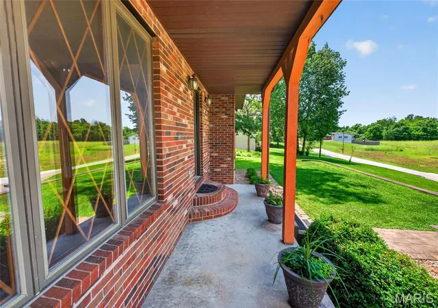 Homes for sale in Cape Girardeau, MO | 3726 Old Hopper Rd, Cape Girardeau, MO 63701 | MLS# MIS26041573