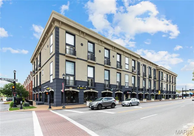 Homes for sale in St Louis, MO | 200 S Kirkwood Rd #320, St Louis, MO 63122 | MLS# MIS26041595