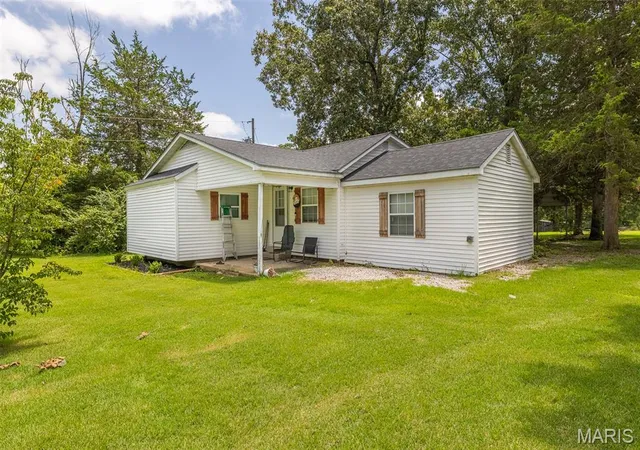 Homes for sale in Doniphan, MO | 320 Ripley Route K, Doniphan, MO 63935 | MLS# MIS26041597