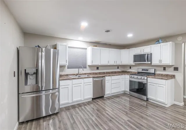 Photo 4 of Single family home for sale at 320 Ripley Route K, Doniphan, MO 63935 | MLS# MIS26041597 | Listing updated on 2026-10-01