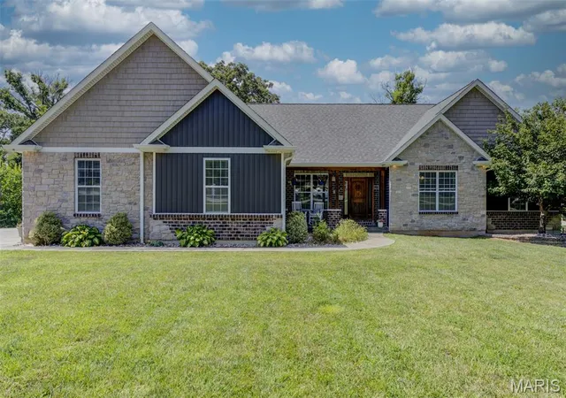 1st image of 117 Conor Ct, New Melle, MO 63365 | MLS# MIS26041607