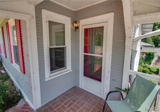 5th image of 510 Summit St, Alton, IL 62002 | MLS# MIS26041625