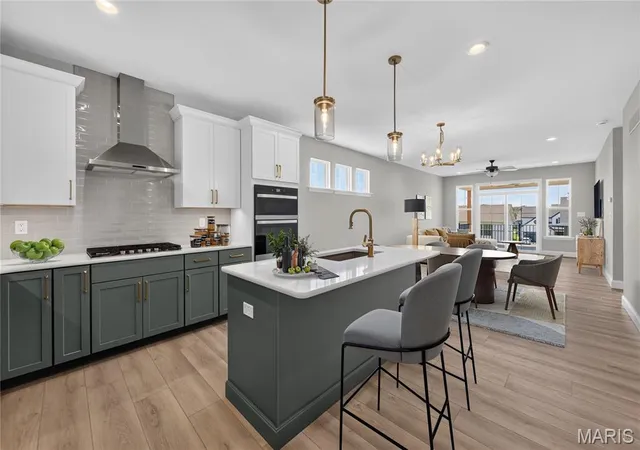 3rd image of 729 Barnwood Hill Dr, Wentzville, MO 63385 | MLS# MIS26041646